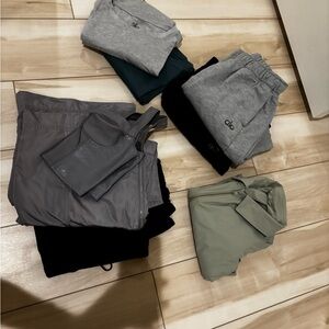 RARE Alo Yoga 8-Piece Bundle - NWOT
